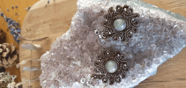 Boucles d'oreilles fleurs labradorite 